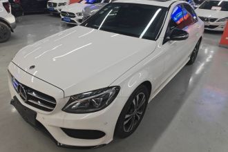 奔驰C级 2018款 C 200 运动版
