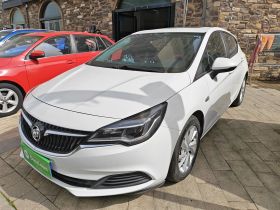 别克 威朗 2018款 两厢 15S 自动进取型