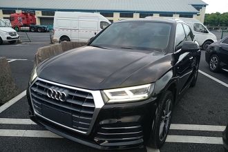奥迪Q5L 2018款 40 TFSI 荣享时尚型 国V