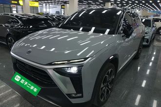 蔚来ES8 2020款 415KM 签名版 六座版