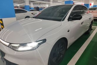 零跑汽车 零跑C01 2022款 四驱双电机性能版