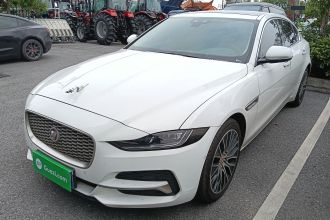 捷豹XEL 2020款 2.0T 200PS S进取优雅版