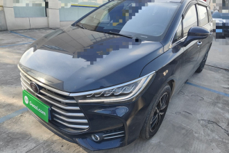 比亚迪 宋MAX 2017款 1.5T 自动智联豪华型 7座