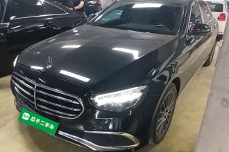 奔驰E级 2023款 E 260 L