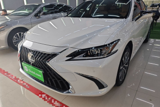 雷克萨斯ES 2021款 200 卓越版
