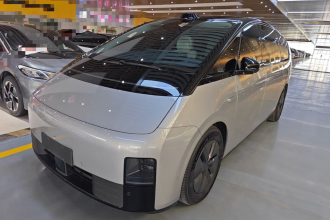 理想汽车 理想MEGA 2024款 Ultra
