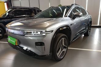 长安启源E07 2025款 纯电 四驱 90kWh Ultra高性能版