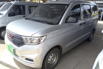 五菱汽车 五菱宏光V 2022款 1.5L劲取版液压助力LAR