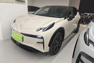 极氪X 2025款 五座四驱运动版