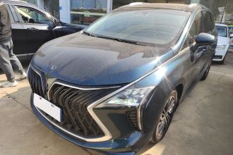 东风风行 风行游艇 2022款 1.5T DCT追风版