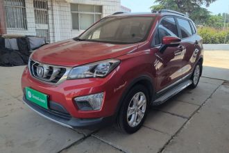 长安CS15 2016款 1.5L 手动豪华版