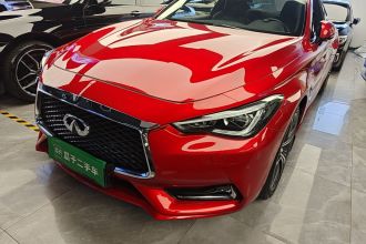 英菲尼迪Q60 2019款 2.0T 豪华版
