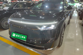 鸿蒙智行 问界M8 2025款 增程 Max+版 53.4kWh 6座版 (192线激光雷达）