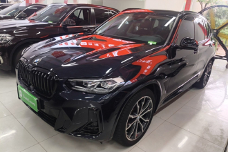 宝马X3 2022款 改款二 xDrive30i 领先型 M曜夜套装