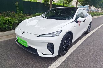 深蓝汽车 深蓝L07 2024款 230Max乾崑智驾ADS SE增程版