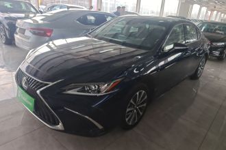 雷克萨斯ES 2022款 200 卓越版
