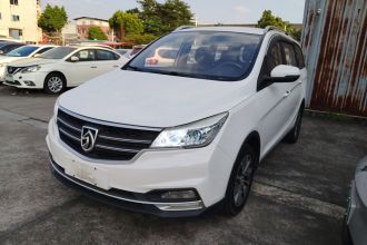 宝骏730 2019款 1.5L 手动时尚型 7座 国V