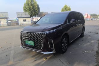 上汽大通MAXUS 大通G90 2022款 2.0T 星际七座版