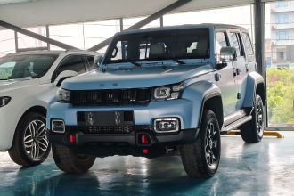 北京越野 北京BJ40 2023款 2.0D 自动四驱刀锋英雄版侠客型