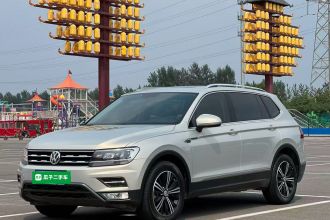 大众 途观L 2020款 330TSI 自动两驱全景舒适版 国VI