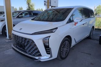 别克GL8新能源 2024款  陆尊 奢享版 7座