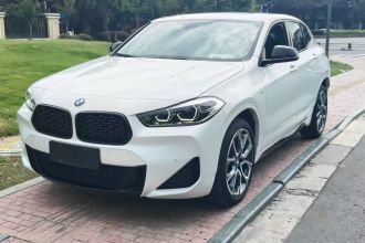宝马X2 2021款 改款 sDrive25i M运动套装