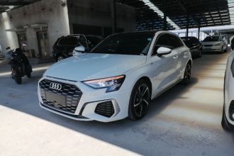 奥迪A3 2023款 改款 Sportback 35 TFSI 时尚运动型