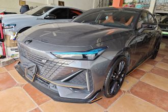 长安UNI-V 2023款 1.5T 运动版