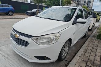 雪佛兰 2015款 赛欧3 1.5L 手动理想天窗版