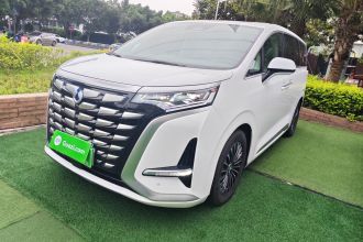 腾势D9 2022款 DM-i 1040 尊贵型