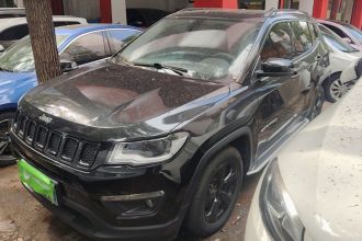 Jeep 指南者 2017款 200T 自动家享版