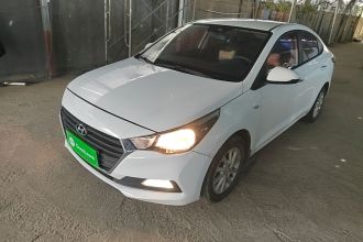 现代 悦纳 2016款 1.4L 自动炫酷版GLS
