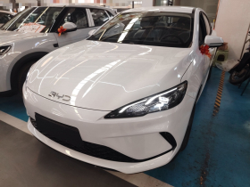 比亚迪 海豹05 DM-i 2026款 DM-i 128KM豪华型