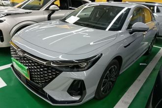 奇瑞风云 风云A8 2024款 127 乘风版