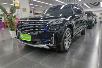 福特 探险者 2024款 2.3T EcoBoost 四驱风尚plus版 6座