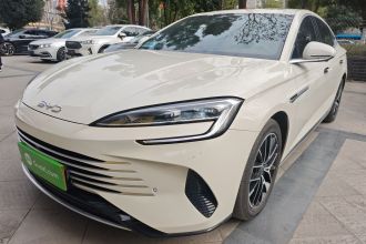 比亚迪 海豹07 DM-i 2025款 DM-i 1.5L 125km 豪华型