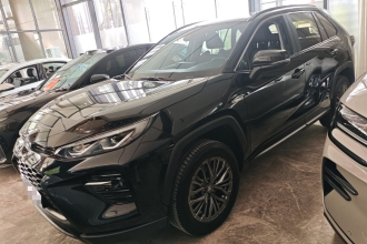 丰田 威兰达 2023款 双擎 2.5L E-CVT两驱豪华PLUS版