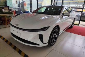 长安启源A07 2025款 增程 真香版 230 旗舰版