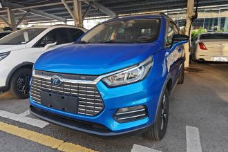 比亚迪 元新能源 2018款 EV360 智联炫酷型