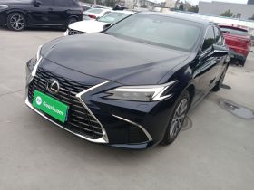 雷克萨斯ES 2025款 200 臻享版
