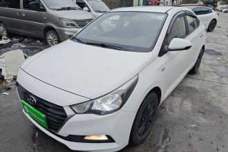 现代 悦纳 2016款 1.4L 手动炫酷版GLS