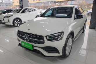 奔驰GLC轿跑 2021款 GLC 260 4MATIC 轿跑SUV