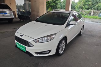 福特 福克斯 2015款 三厢 EcoBoost 180 自动精英型
