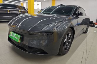 领克Z10 2024款 95kWh 806km后驱智驾Max