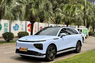 小鹏G9 2022款 702 Pro