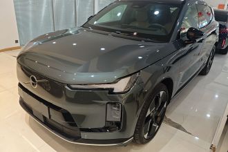 沃尔沃XC70插电式混动 2026款 四驱超长续航Ultra