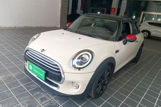 MINI 2018款 1.5T COOPER 艺术家
