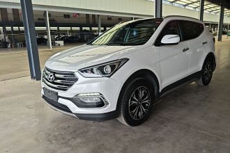 现代 胜达 2017款 2.0T 自动两驱智能型 7座