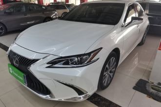 雷克萨斯ES 2020款 200 豪华版