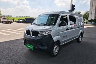 金杯 小海狮X30 2023款 1.5L 超享型厢货2/5座无空调版SWC15M